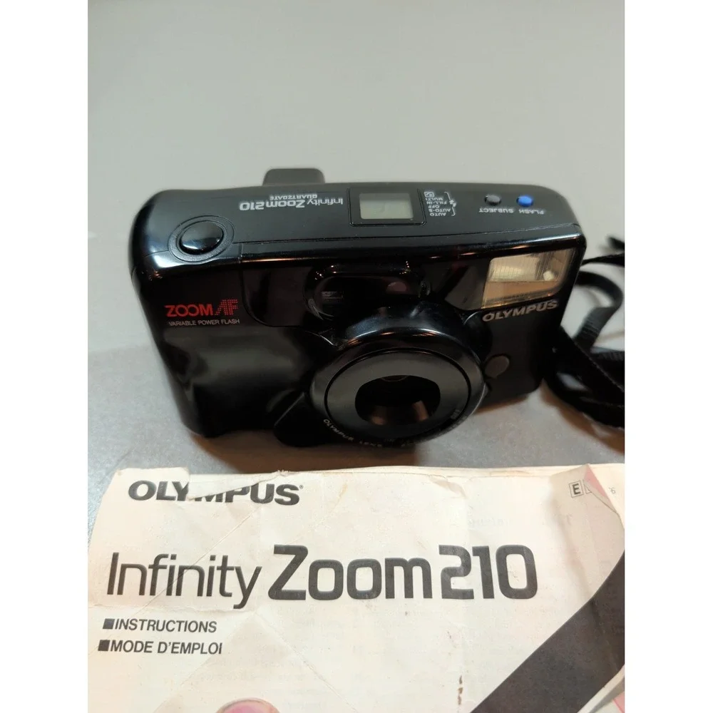 Olympus Infinity Zoom 210 Quartzdate 35mm Film Camera 38-76mm Lens Black AF
